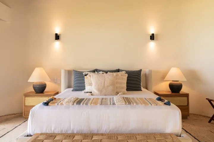 Jr Suite